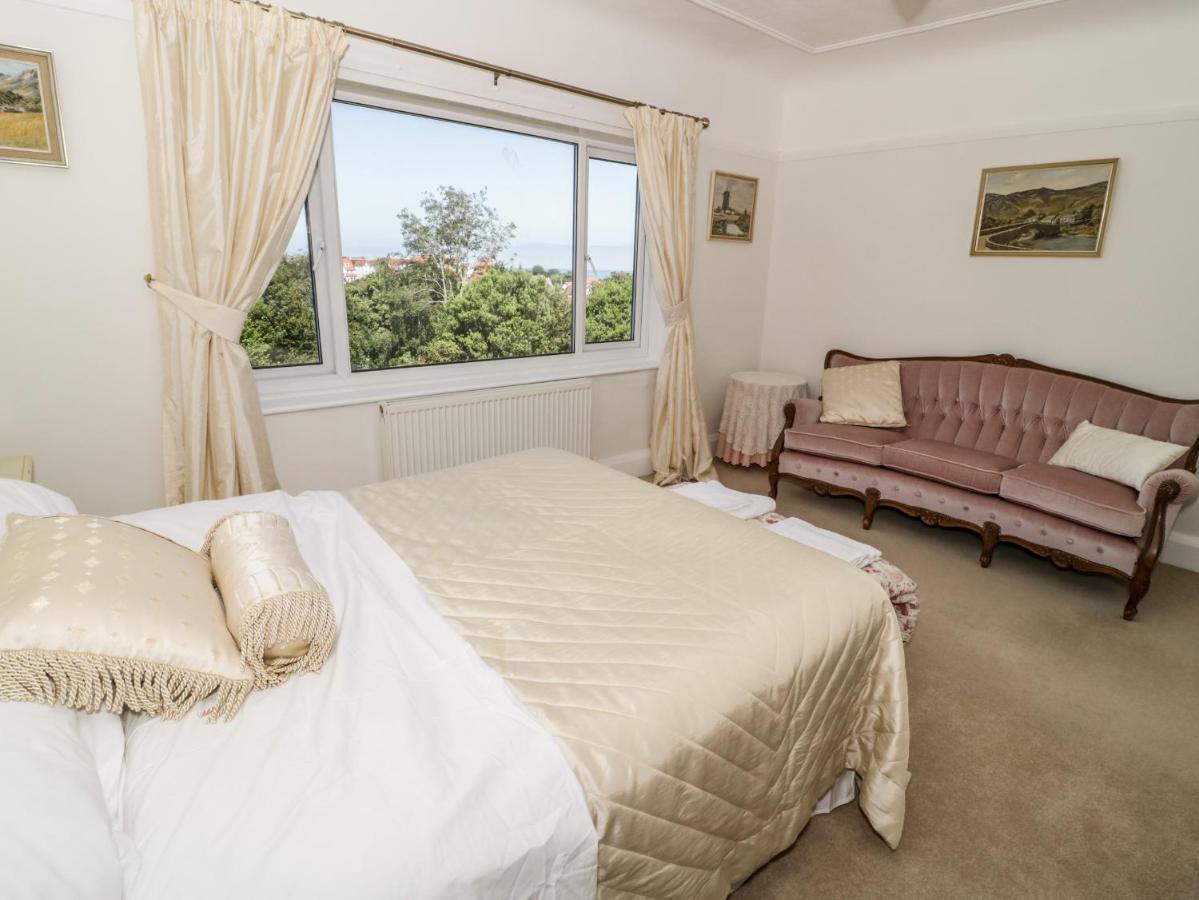 Burwood Villa Colwyn Bay Exterior foto